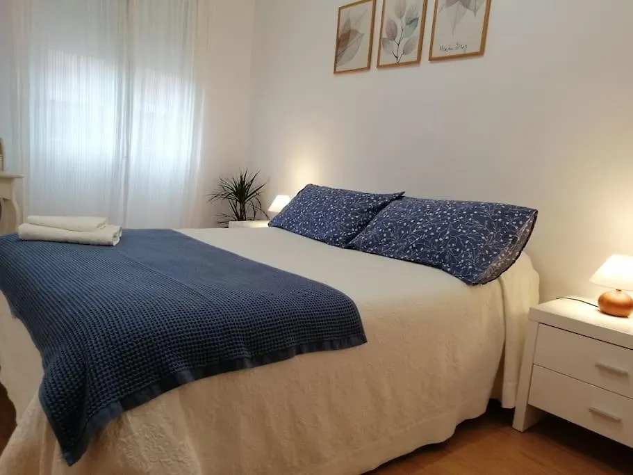 Apartamento Piso Completo Cerca De Estacion Bus, Tren Y Ferrys Santander 0*,