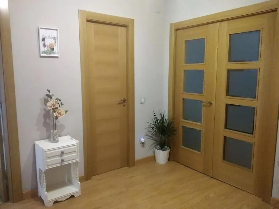 Apartamento Piso Completo Cerca De Estacion Bus, Tren Y Ferrys Santander 0*,  España