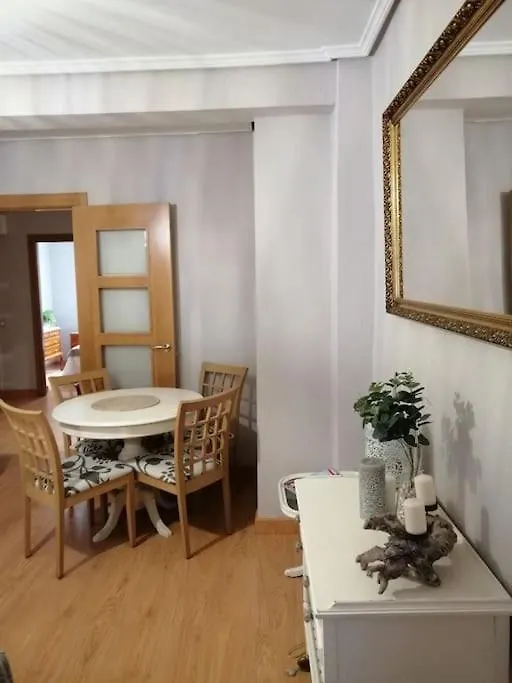 Apartamento Piso Completo Cerca De Estacion Bus, Tren Y Ferrys Santander