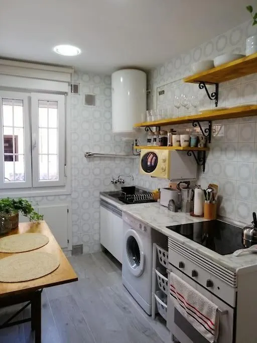Apartamento Piso Completo Cerca De Estacion Bus, Tren Y Ferrys Santander