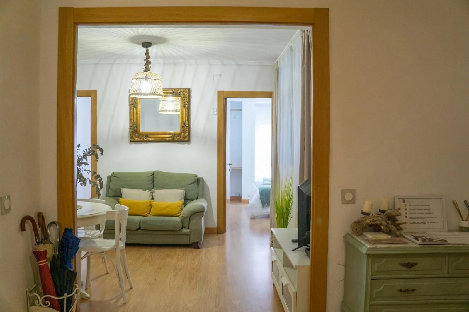 Apartamento Piso Completo Cerca De Estacion Bus, Tren Y Ferrys Santander