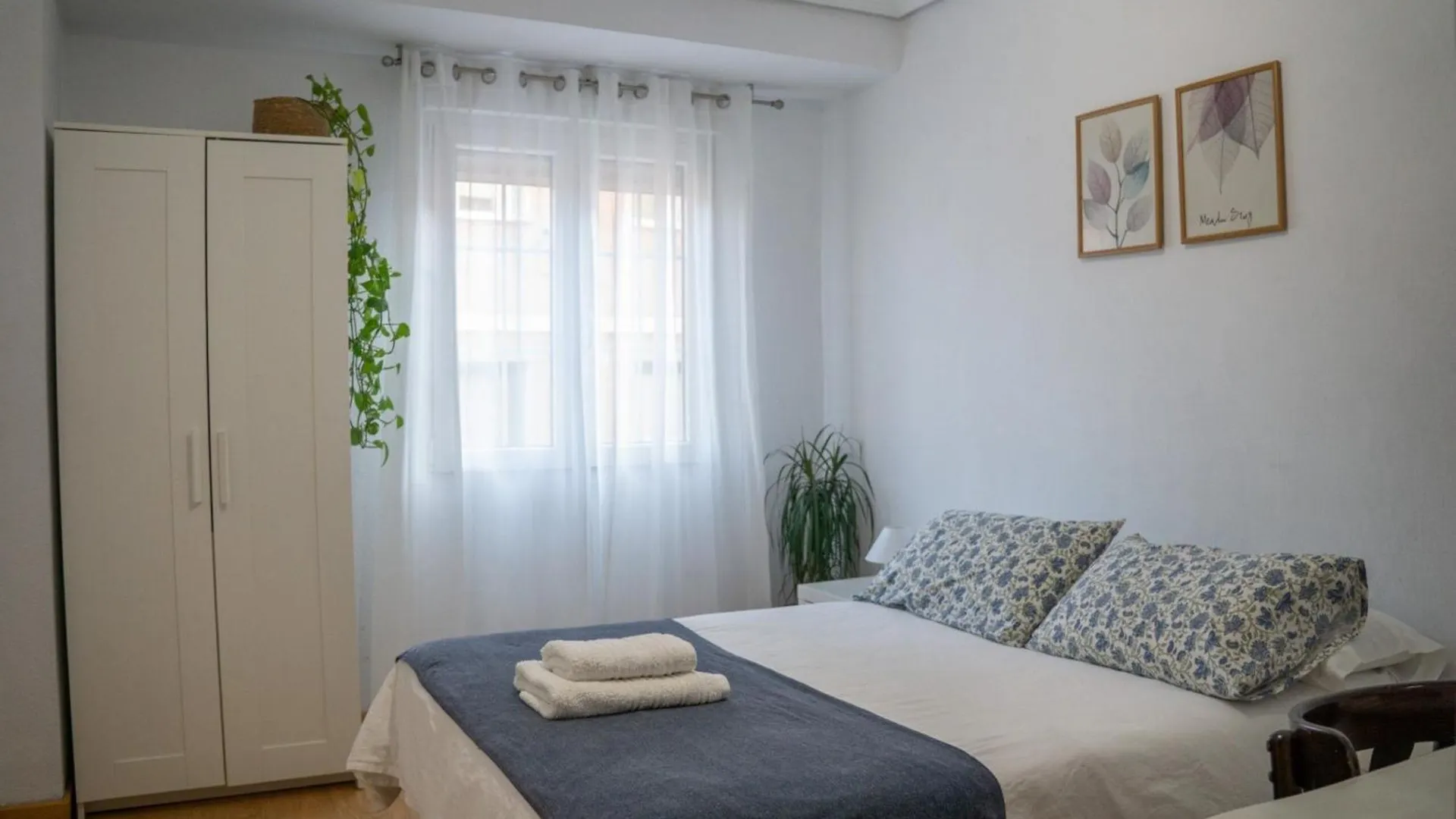 Apartamento Piso Completo Cerca De Estacion Bus, Tren Y Ferrys Santander